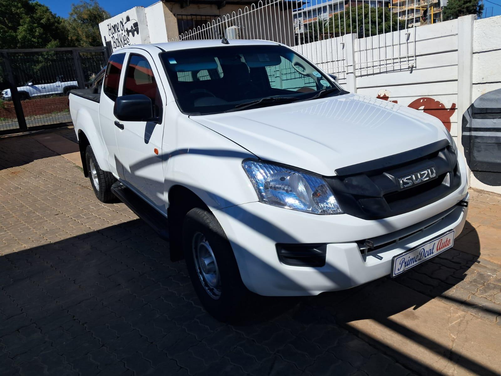 2015 Isuzu KB