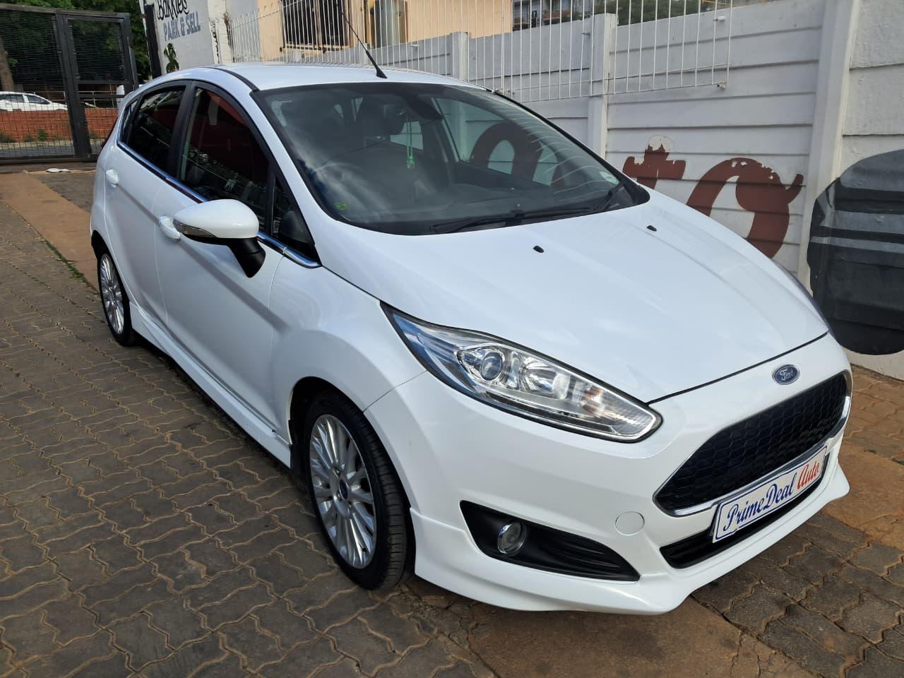 2016 Ford fiesta