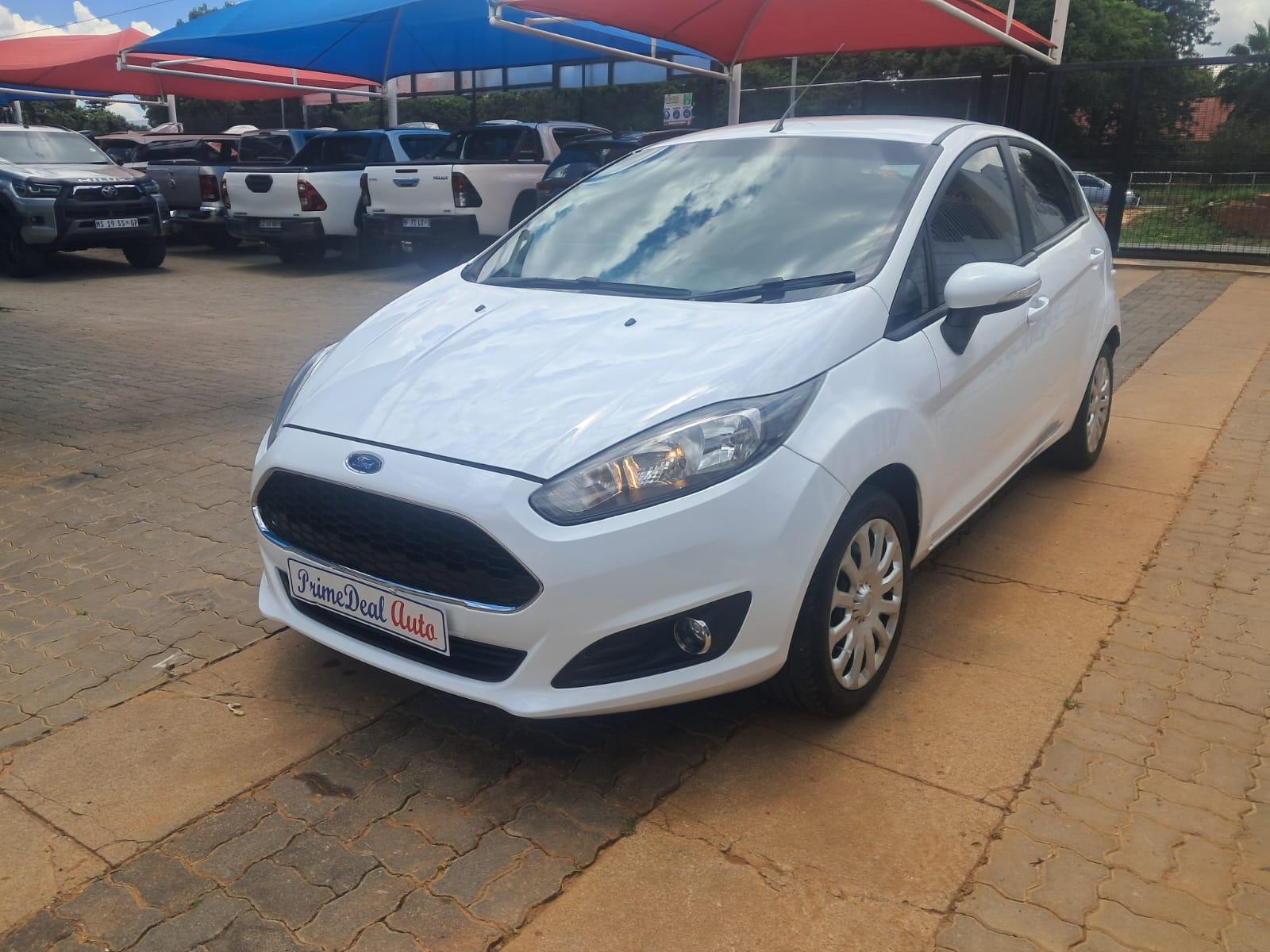 2017 FORD Fiesta